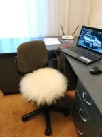 Decorative Natural Sheepskin Chair Pad - Image 2
