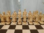 Wooden Chess set: Chess Board "Royal Сlassic" + pieces "Knights" / "Cossacks" - Image 3