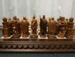 Wooden Chess set: Chess Board "Royal Сlassic" + pieces "Knights" / "Cossacks" - Image 6