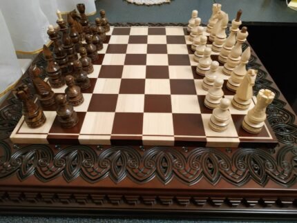 Wooden Chess set: Chess Board “Waves of Aspiration” + chess pieces "Elite"