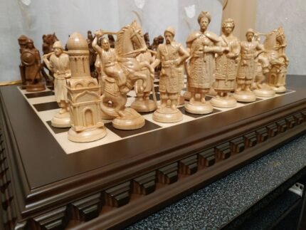 Wooden Chess set: Chess Board "Royal Сlassic" + pieces "Knights" / "Cossacks"