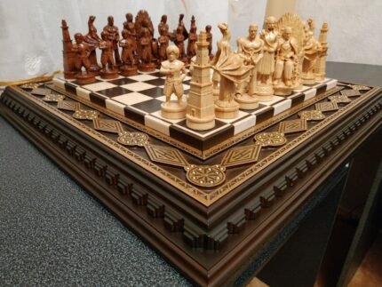 Wooden Chess set: Chess Board “Royal Classic” + pieces “Game of Thrones”