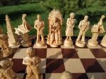 Chess Set: Chess Table "Battle for Kings" with 2 Drawers + 2 stools + pieces "Knights" & "Game of Thrones" - Image 7