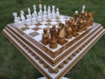 Chess Set: Chess Table "Gold of Kings" with super glossy finish + glossy pieces "Elite" - Image 5