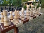 Chess set: Wooden Chess board + glossy pieces "Classic Deluxe" - Image 4