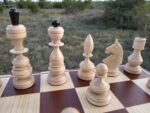 Chess set: Wooden Chess board + glossy pieces "Classic Deluxe" - Image 5