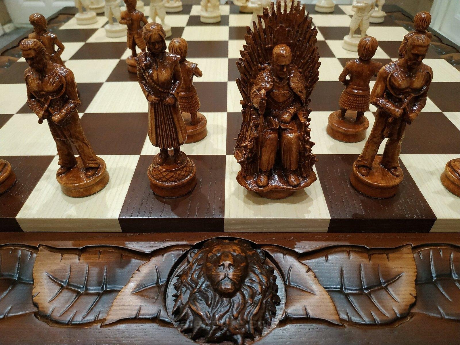 il_fullxfull.3550302279_6yf8-scaled-1.jpg Vintage wooden chess board with handmade chess pieces