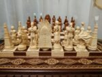 Wooden Chess Set: Chess Board with Storage + chess pieces "Battle of Thrones" - Image 6