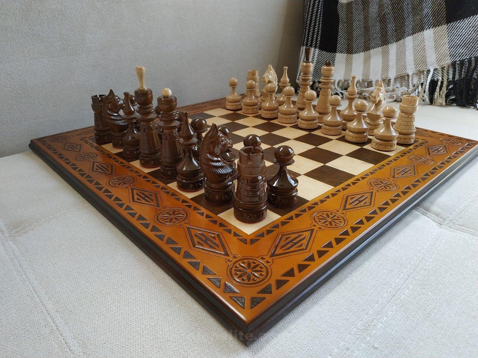 il_fullxfull.4214764905_3e91-scaled-1.jpg chess set handmade wood classic artisan board