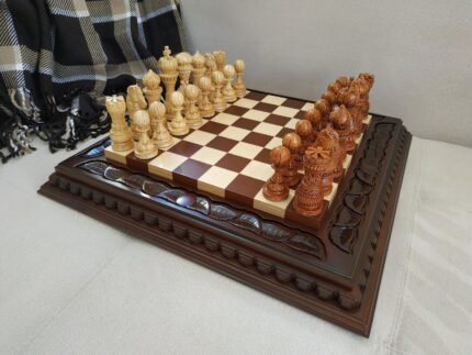 Wooden Chess Set: Chess Board "Leaves" + pieces "Elegant Classic"