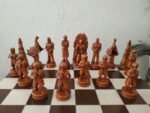 Chess Set: Chess Table "Streaks of Power" with Drawers + pieces "Knights" & "Game of Thrones" - Image 8
