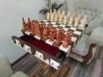 Chess Set: Chess Table "Streaks of Power" with Drawers + pieces "Knights" & "Game of Thrones" - Image 4