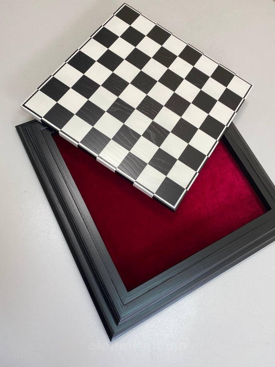 il_fullxfull.4870019224_pdnl.jpg A wooden chess board with a removable game board and storage space for the pieces