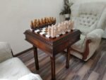 Chess Set: Chess Table "Battle for Kings" with 2 Drawers, Super glossy finish + glossy pieces "Knights"