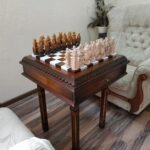 Chess Set: Chess Table "Battle for Kings" with 2 Drawers, Super glossy finish + glossy pieces "Knights"