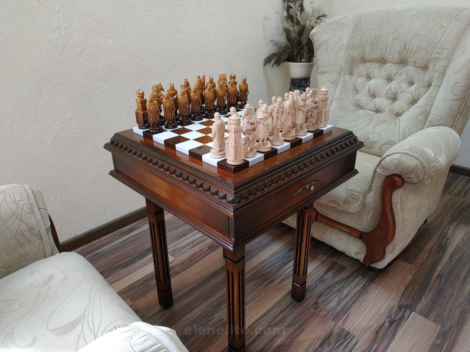 il_fullxfull.4897525077_85mp-scaled-1.jpg Chess Set: Chess Table "Battle for Kings" with 2 Drawers, Super glossy finish + glossy pieces "Knights" - Image 1