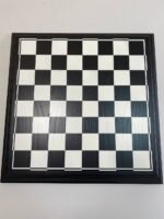 Wooden Chess Board "Black & White" Removable playfield Storage for pieces - Image 6