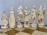 Wooden Chess pieces "Knights" Black patina | Beige color - Image 4