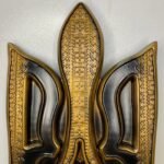 Wall decor Folk Ukrainian Art Style , wooden panel Coat of arms of Ukraine, Trident Gold & Black color. Ukrainian Tryzub. Handmade carving - Image 5