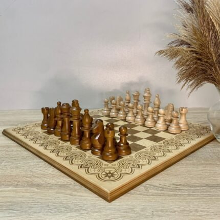 Chess Set: Board "Light in the Dark " + chess pieces "Staunton"