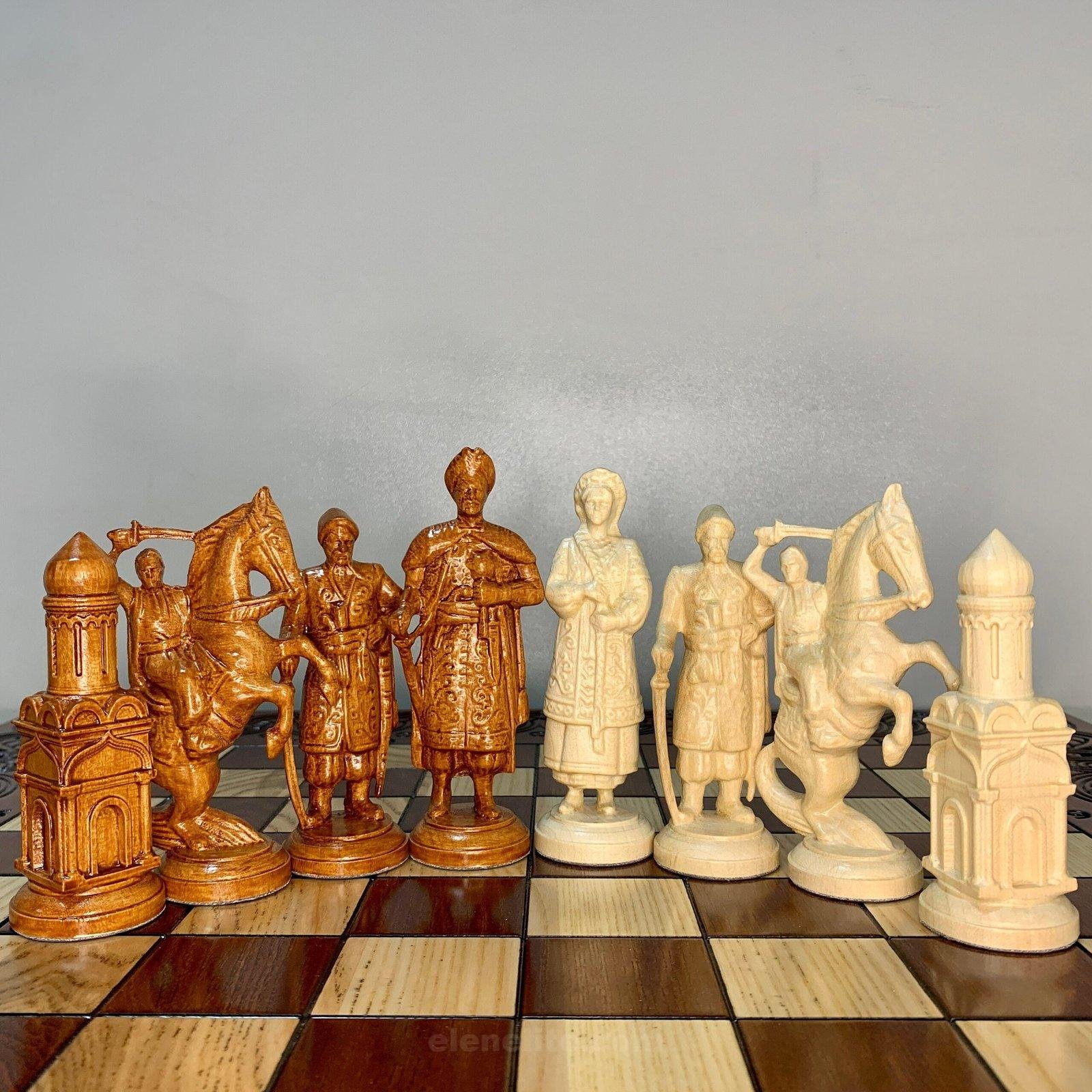 il_fullxfull.5554569094_n6tu-scaled-1.jpg Chess pieces "Cossacks" Ukrainian style - Image 1
