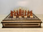 Chess set: Chess board "Royal Light" + pieces "Game of Thrones" - Image 4
