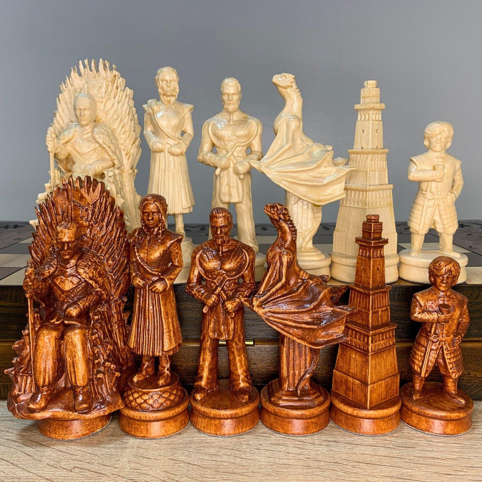 il_fullxfull.5704652880_rz5i-scaled-1.jpg Chess pieces "Game of Thrones" Reddish brown | Beige color - Image 1