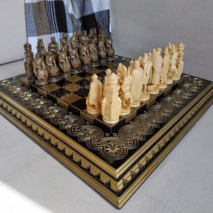 Chess set: Chess Board "Black & Gold " + pieces "Knights"