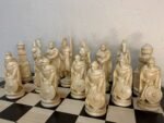 Wooden Chess set: Classic Chess Board + pieces "Game of Thrones"/ "Knights" - Image 9
