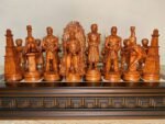 Wooden Chess set: Classic Chess Board + pieces "Game of Thrones"/ "Knights" - Image 7