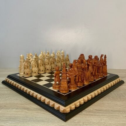 Chess set: Chess Board "Royal Сlassic" + pieces "Knights" / "Game of Thrones"