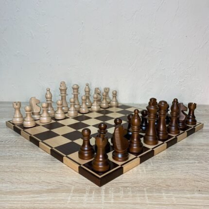 Wooden Chess set: Chess Board + pieces "Staunton"