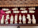 Wooden Chess Set: Board "The Art of a Winner" with 2 Drawers + Chess pieces "Game of Thrones" / "Knights" - Image 8
