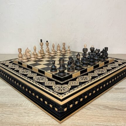 Wooden Chess Set: Board "Bright Art" + Chess pieces "Classic Deluxe"