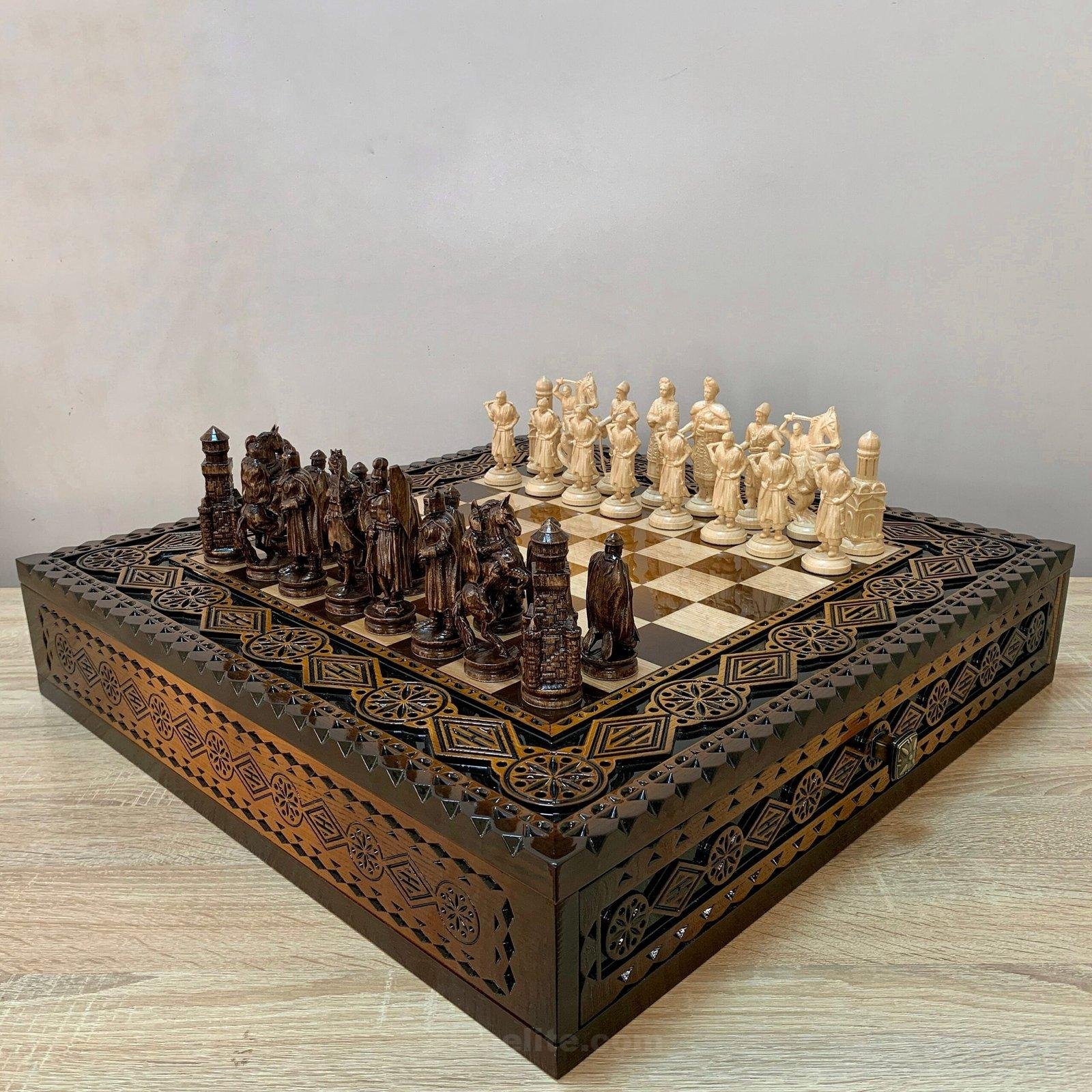il_fullxfull.5802754007_to3m-scaled-1.jpg Luxury wooden chess set with drawers and detailed pieces