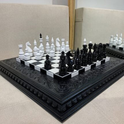 Chess Set: Wooden Chess Board "Waves of Aspiration" + glossy pieces "Elite"