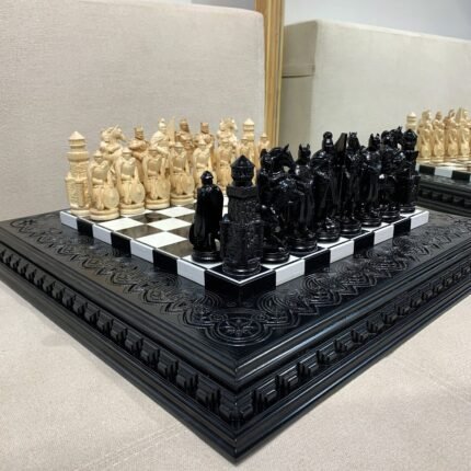 Wooden Chess Set: Glossy Board "Royal" + pieces "Knights"