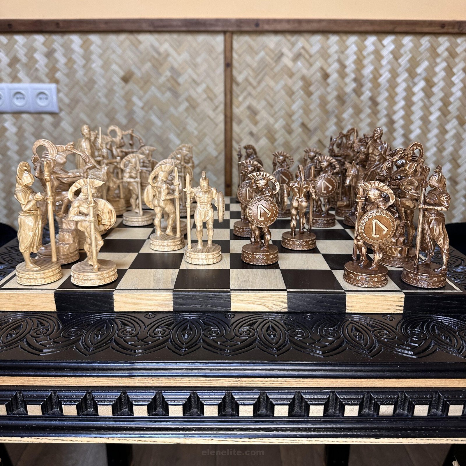 IMG_5907 (3) Wooden Spartan Chess Set – Premium Hand-Carved Figures & Natural Hardwood Craftsmanship