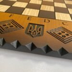 Wooden Chess board "Star of Life" with Ukrainian Trident, Ombre color - Image 6