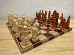 Magnetic Chess set: Glossy chess board + magnetic pieces "Battle of Thrones"+"Knights" - Image 4