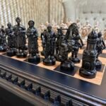 Chess set: Chess board "Old Luxury" + chess pieces "Cossacks", vintage style - Image 3