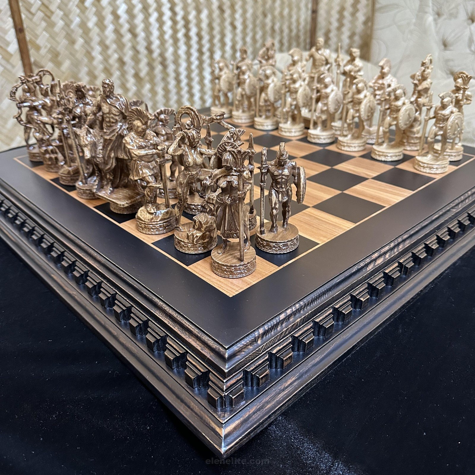 IMG_9467 Chess set: Chess board "Old Luxury" + chess pieces "Warriors of Sparta", vintage style - Image 1